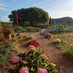 La Cera Farm אתר קמפינג